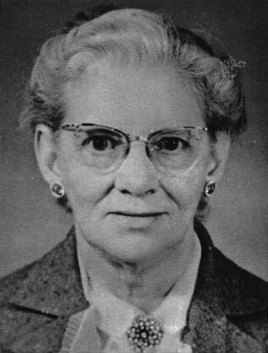 基督教家庭服務中心前身為「美國長老會福利部」，由美國聯合長老會宣教士文美莉女士(Miss Muriel Boone)創立，以基督的愛服務有需要之人士。